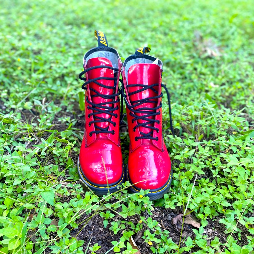 Boots SOLD